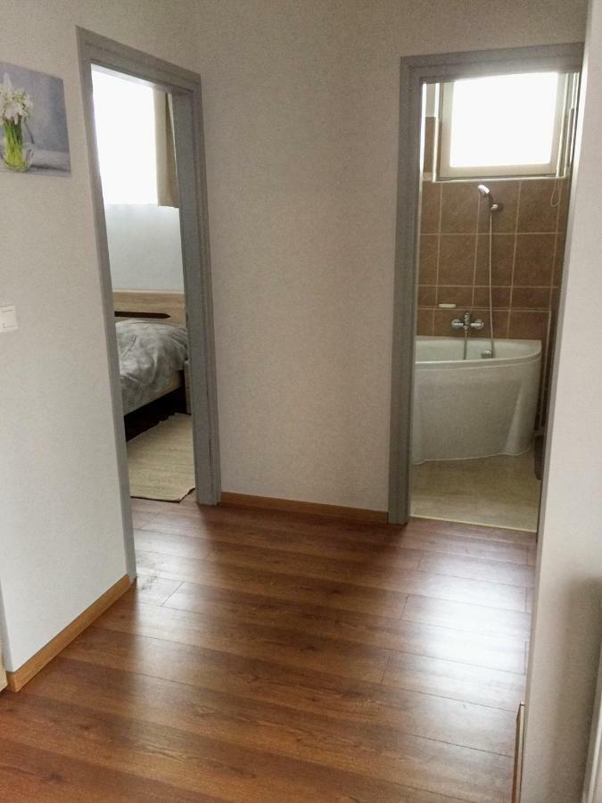 Gardenia Apartman Esztergom Exterior foto