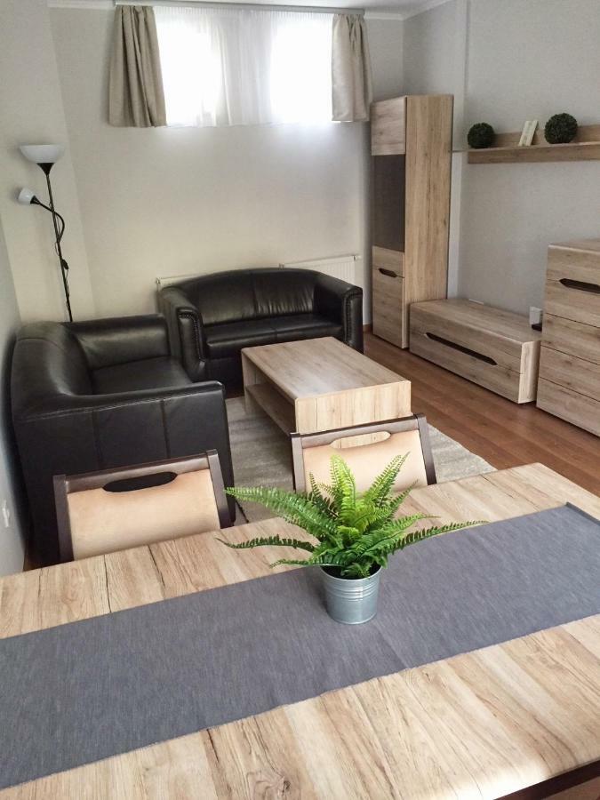 Gardenia Apartman Esztergom Exterior foto