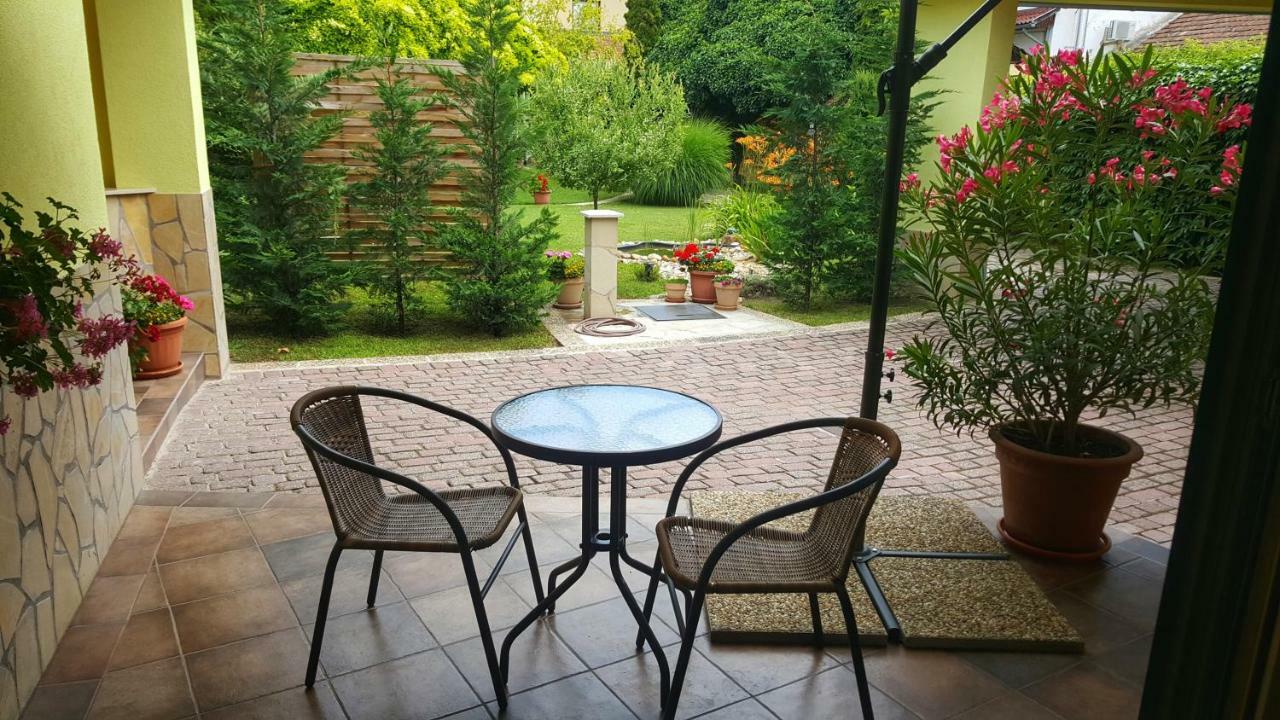 Gardenia Apartman Esztergom Exterior foto